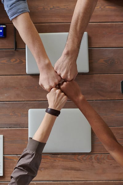 Why you should have family meetings & how to conduct them