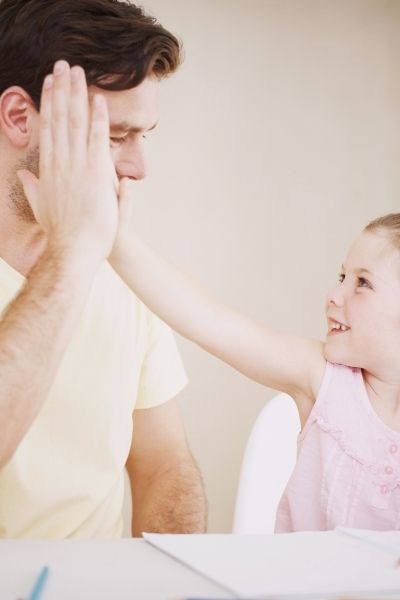 How to Praise Your Child to increase their confidence